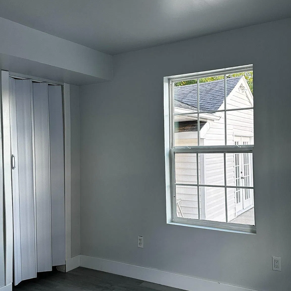 5 bed, 2.0 bath, 1250 sqft, $2,400 — Photo 4
