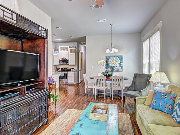 5th image of 101 Sailhouse Way