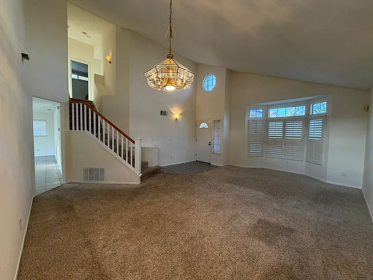 29070 Sebring Ct — Photo 5