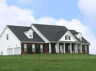 1802 Kensington Rd, Chickamauga, GA 30707