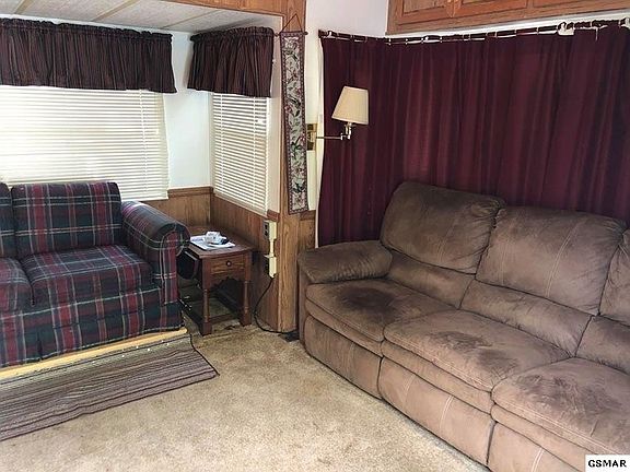 5th image of 4229 E Parkway Lot 9