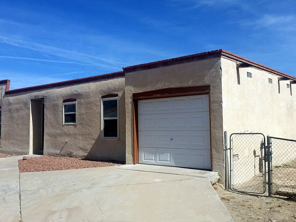 Beautiful Remodeled Townhome