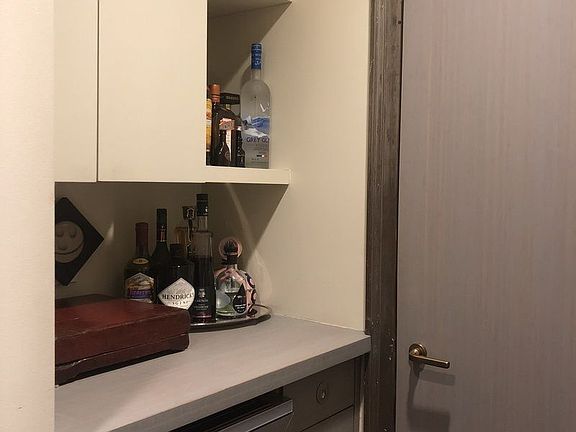4th image of 220 Madison Ave APT 12Q
