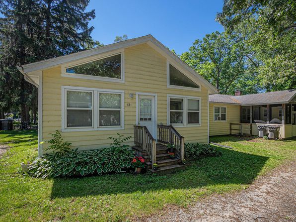 121 E Michigan St, New Buffalo, MI 49117