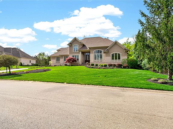 3rd image of 998 Olde Sterling Way