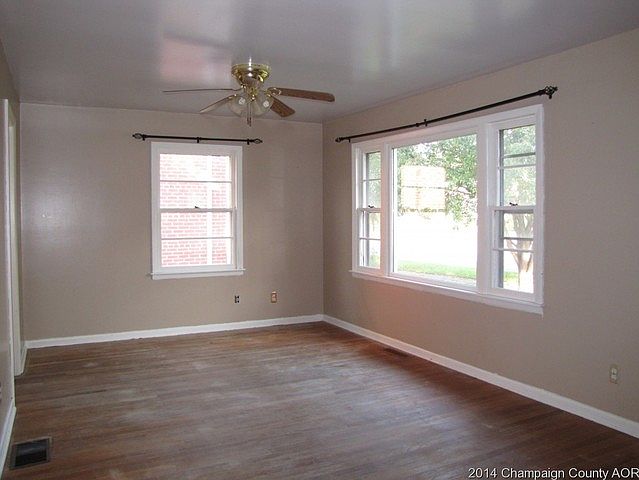 1st image of 203 E Sale St