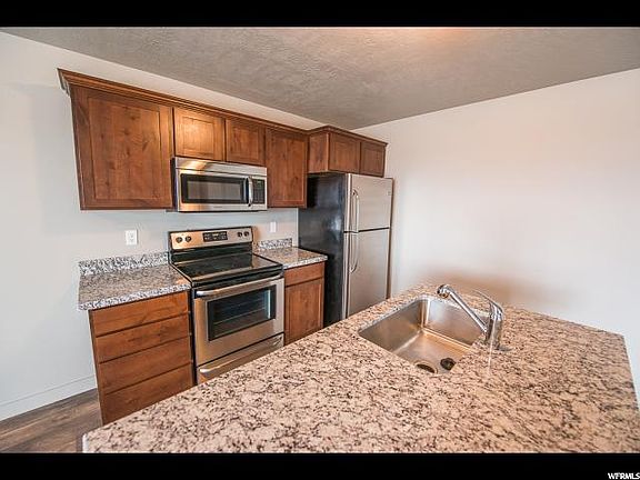 4th image of 14397 S Ashburn Way