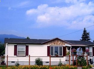 721 Ruby St, Haines, OR 97833