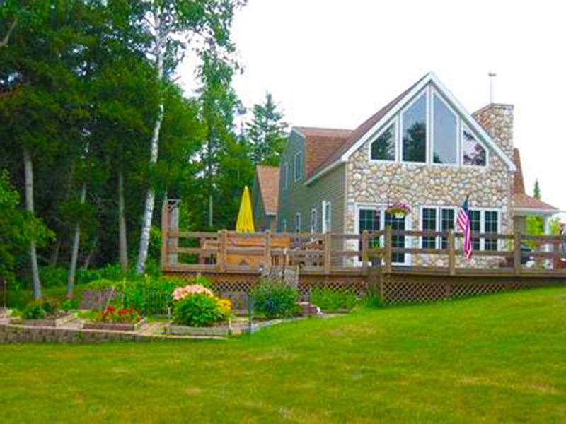 Beautiful Lake Front Home