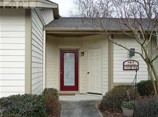167 Longstreet Dr APT 103, Wilmington, NC 28412
