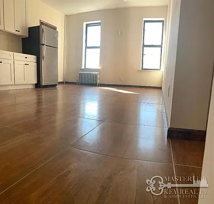 Rented by Master Key Realty And Associates LLC | media 10