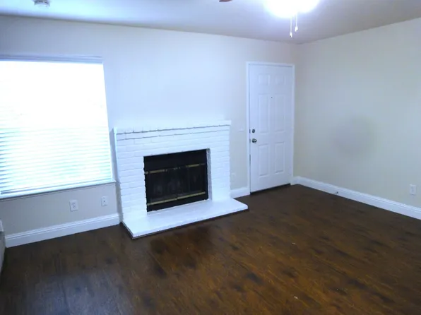 9149 Newhall Dr APT 93, Sacramento, CA 95826