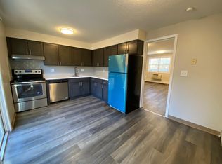 166 Homestead St APT B, Manchester, CT 06042