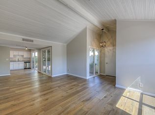 6650 N Majorca Way W, Phoenix, AZ 85016