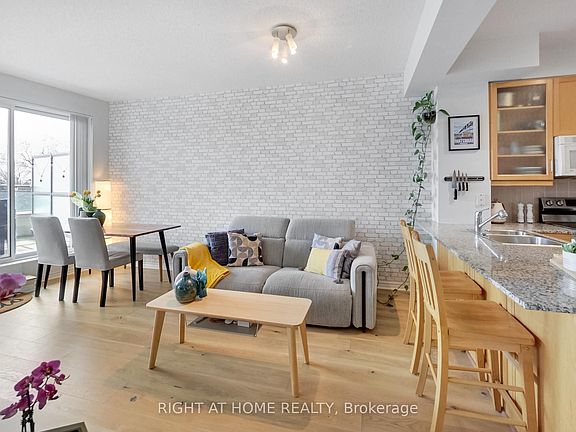 4th image of 60 Byng Ave #308