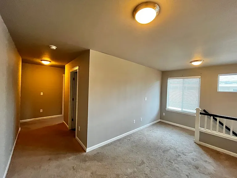 3882 Portside Dr — Photo 10