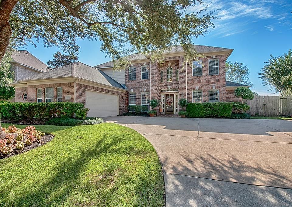 1st image of 2005 Lanyard Pointe Cir