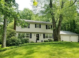 12 Flanders Rd, Naugatuck, CT 06770