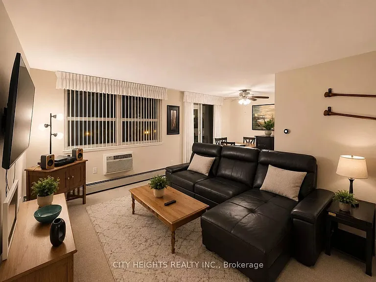 365 Geneva St #206 — Photo 7