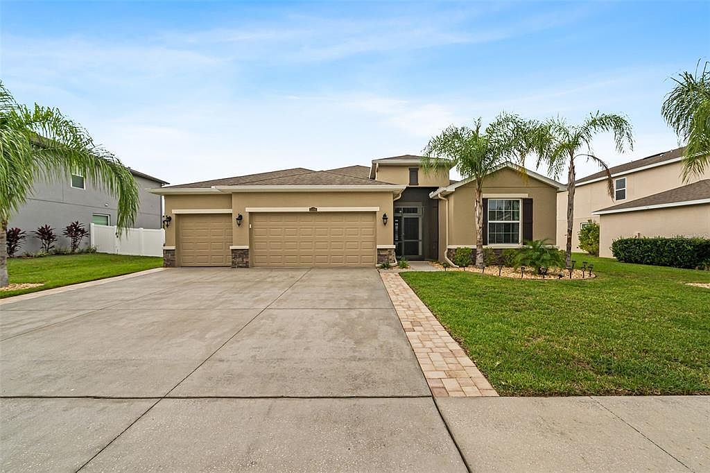 13380 Barkingside Pl, Spring Hill, FL 34609 | Zillow