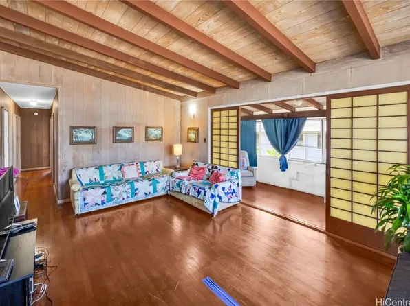 1247 Ala Amoamo St, Honolulu, HI 96819