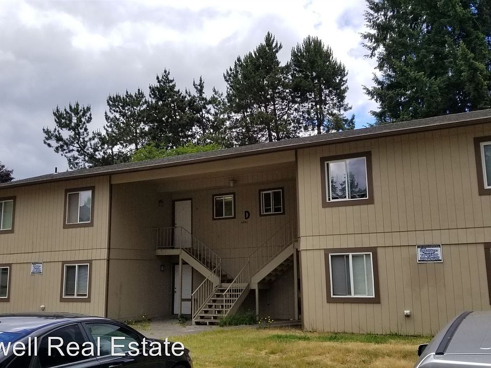 1st image of 4401 Saratoga Pl NE APT 14