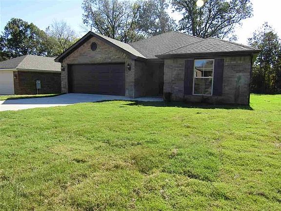 2nd image of 389 Wildwood Pt
