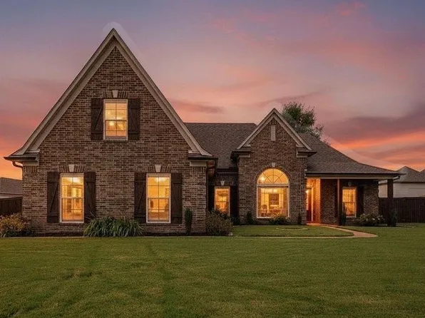 3777 Marcia Louise Dr, Southaven, MS 38672