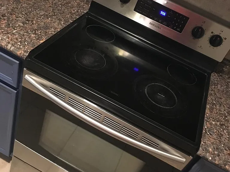 Stove showing backsplash