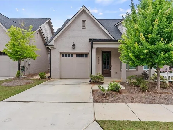 5209 Noble Village Way, Lilburn, GA 30047