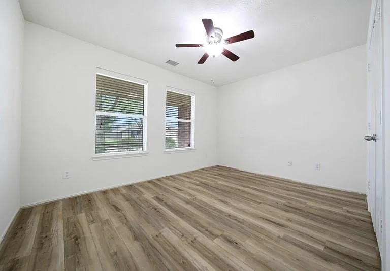 2811 Copeland Mill Ln — Photo 7