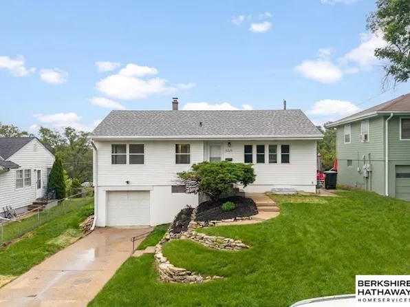 5329 N 47th St, Omaha, NE 68104