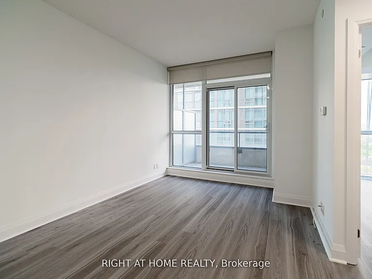 15 Zorra St #901 — Photo 13