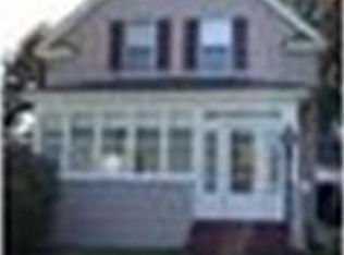 17 Linda Ave, Chicopee, MA 01013