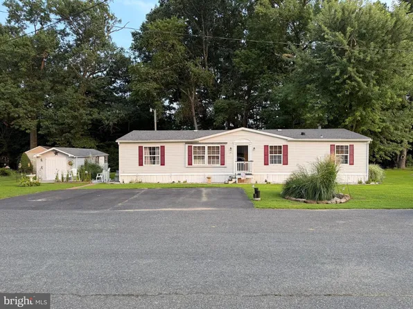 14 Buddy Blvd, Chesapeake City, MD 21915