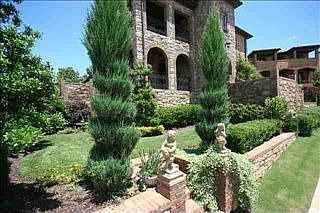 Side front court yard