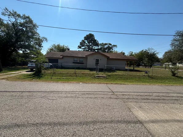 714 Van Dr, Seminole, OK 74868