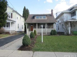 177 Forest Hill Dr, Syracuse, NY 13206