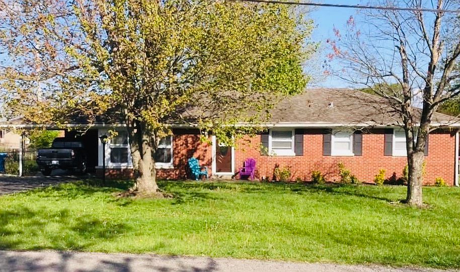 1st image of 902 Nokomis St