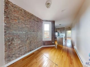 45 Cumberland St #2L, Brooklyn, NY 11205