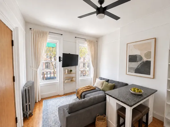 942 Bloomfield St APT 2, Hoboken, NJ 07030
