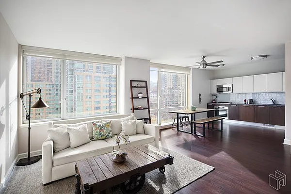 Rented by Halstead Real Estate | media 5