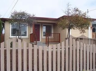 405 Hamilton Ave, Seaside, CA 93955