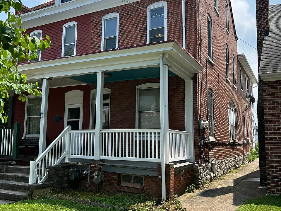 412 Hummel Ave #2