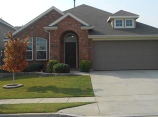 5032 Pinellas Ave, Fort Worth, TX 76244