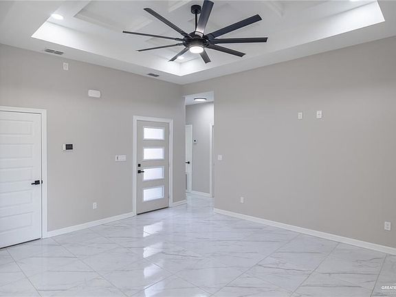 2nd image of 3717 E Diamond Head Ave