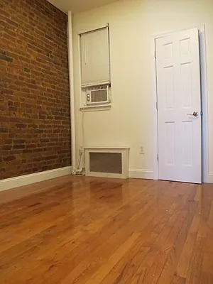 Rented by Centric New York | media 8