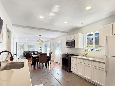 646 25th St, Des Moines, IA, 50312