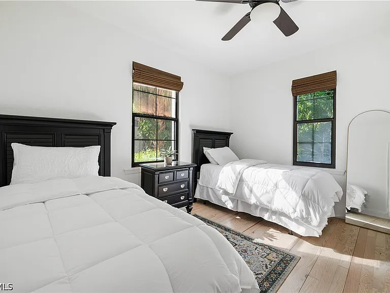 2408 Euclid Ave — Photo 14