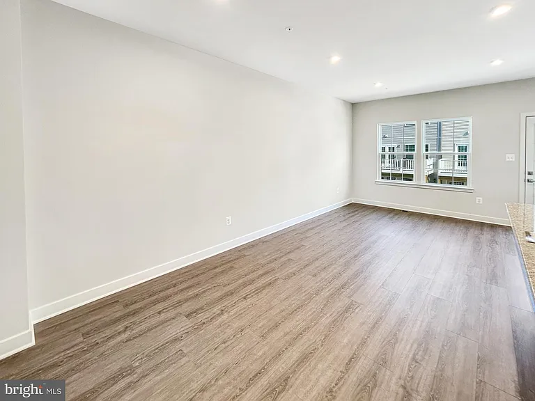 1785 Atlas Dr — Photo 14
